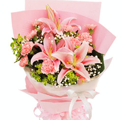 Pink theme bouquet