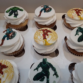 Super hero cupcakes (12)