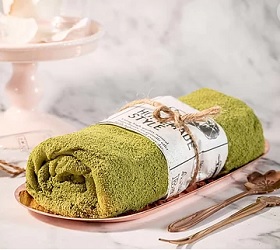 Matcha Green Tea Crepes Roll