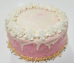 Strawberry mousse cake