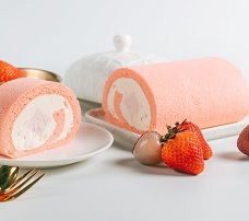 Strawberry Lychee Swiss Roll