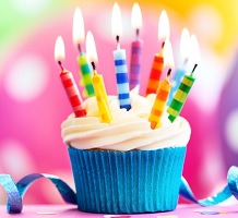 multicoloured candles (24)