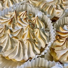 Lemon meringue tarts(6)
