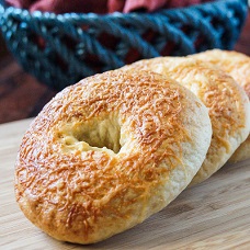 Cheese bagel