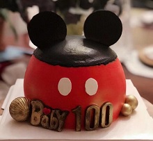 Mickey mouse cake