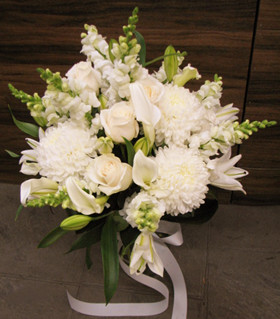 White Theme Bouquet