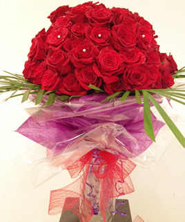 100 Red Roses Bouquet